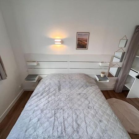 Cosy Appart - 4 Personnes ปัวติเยร์ ภายนอก รูปภาพ